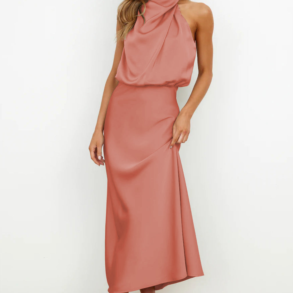 Lydia | Long dress with halter neck