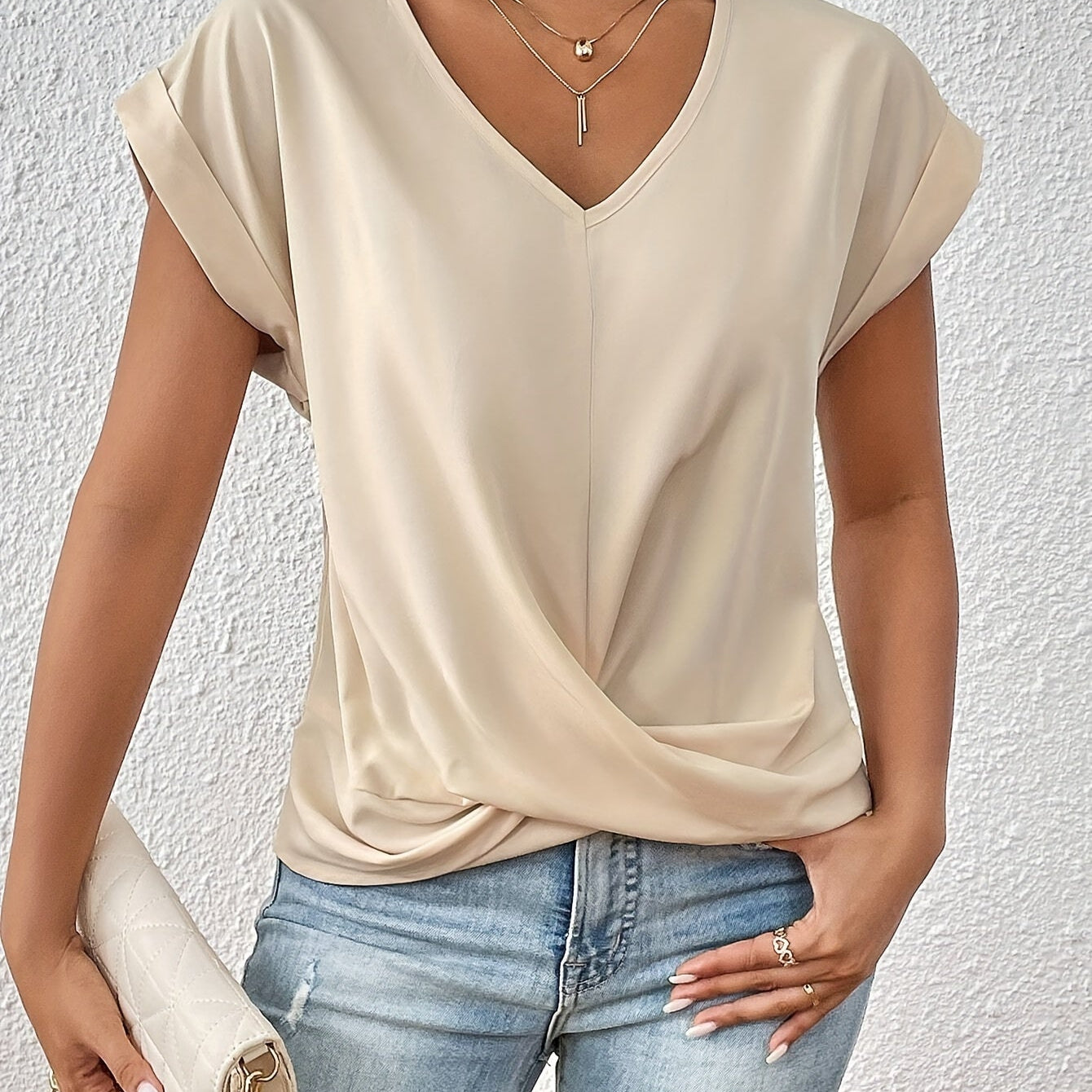Maya | Twist Front V-Neck Top