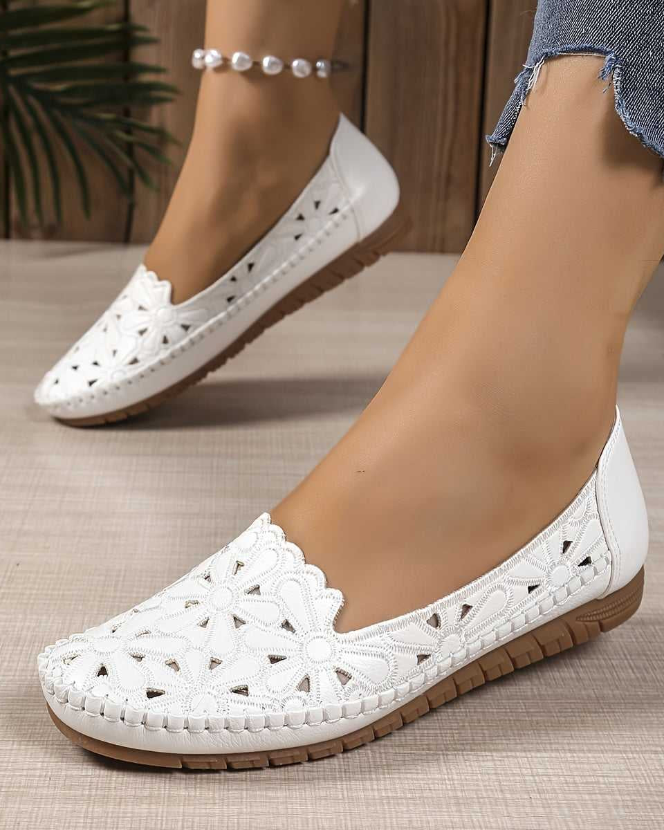 WHITE | Comfortable, fashionable orthopaedic shoes with cut-outs