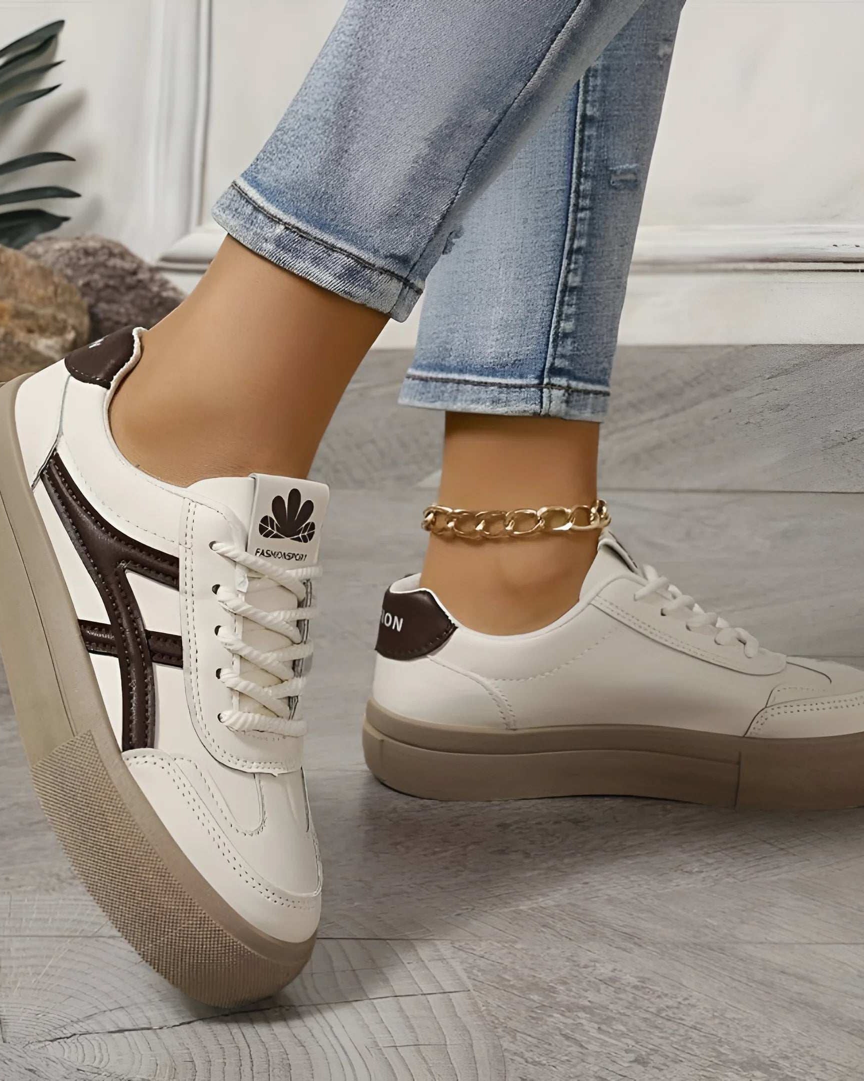 MANDY | COMFORT CHIC SNEAKERS
