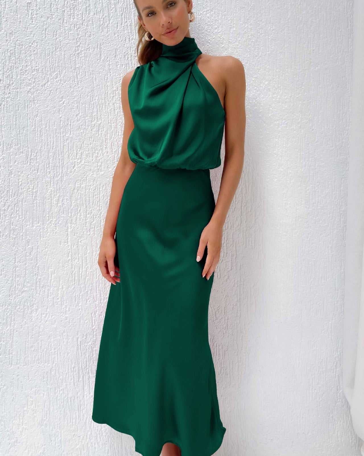 Lydia | Long dress with halter neck
