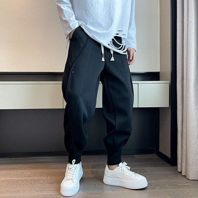 Clevon - Tapered Joggers