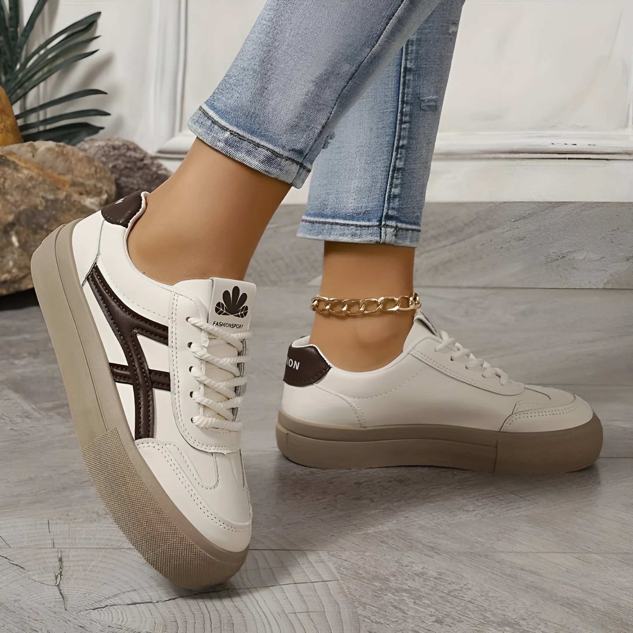 MANDY | COMFORT CHIC SNEAKERS