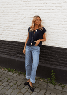 FENJA™ | THE CHIC LAYERED KNIT VEST