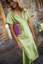 Eleonore™ | The satin dress with a V-neck