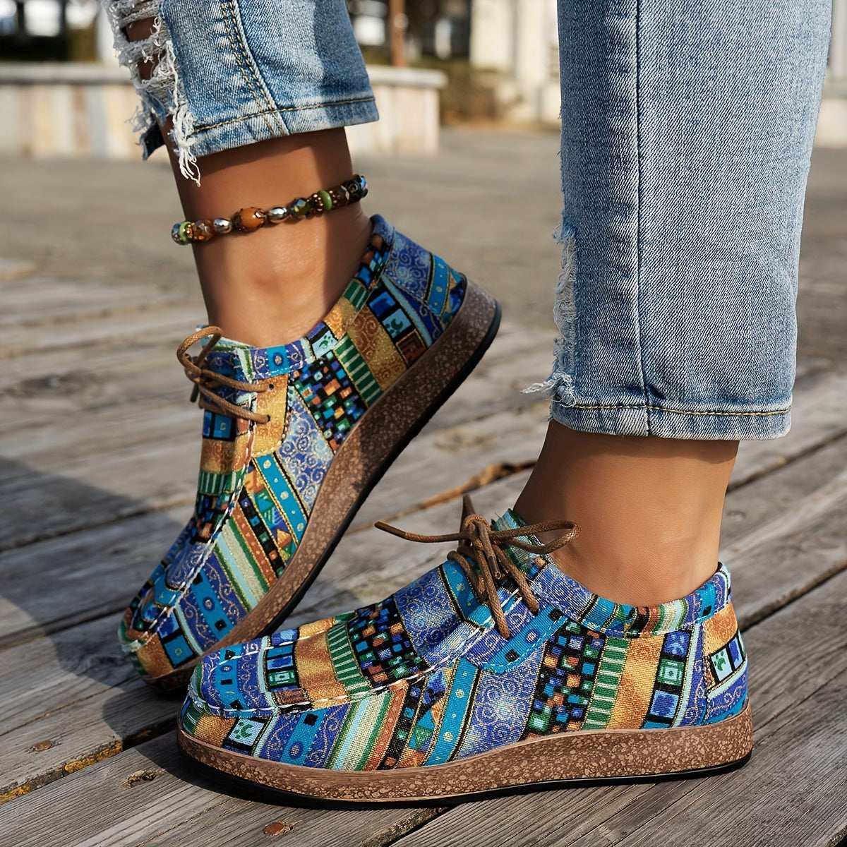 WHITE Aussies | Fashionable long distance walkers