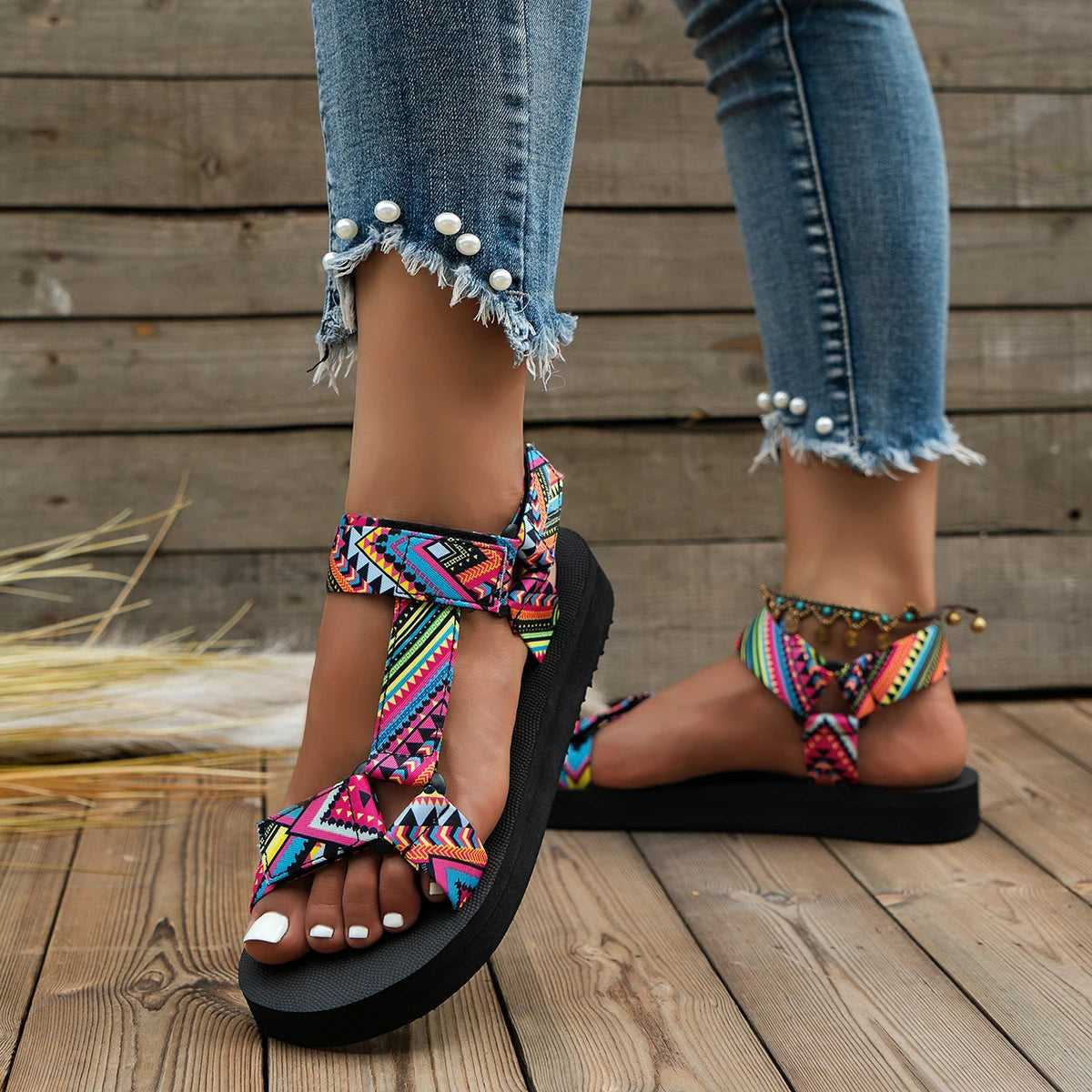 Amelie | Lightweight Women's Summer Sandals with Colourful Design